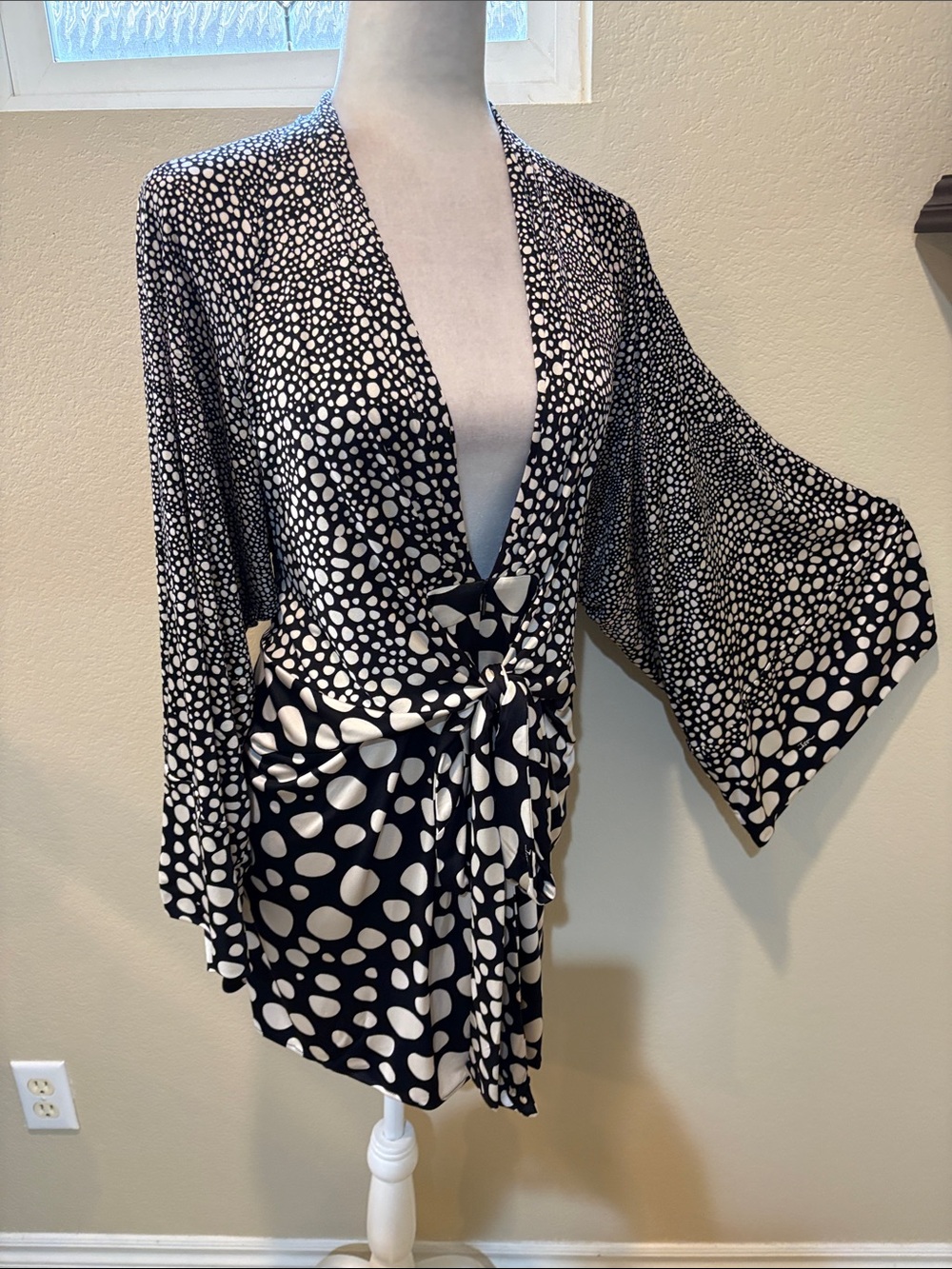 Issa London Black and White Polka Dot Kimono Mini Dress in 100% Silk